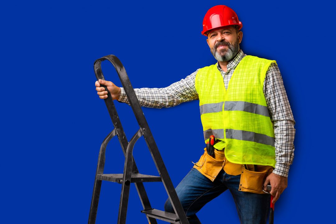 handyman-in-uniform-standing-with-ladder-against-o-2022-01-28-07-13-35-utc(OK)